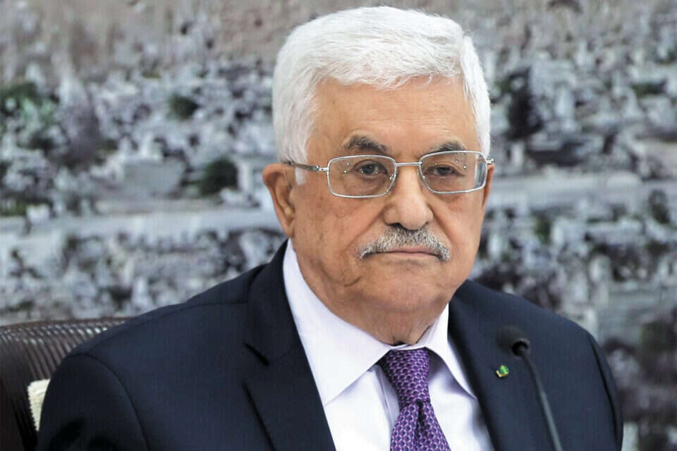 אבו מאזן , אי.פי.איי
