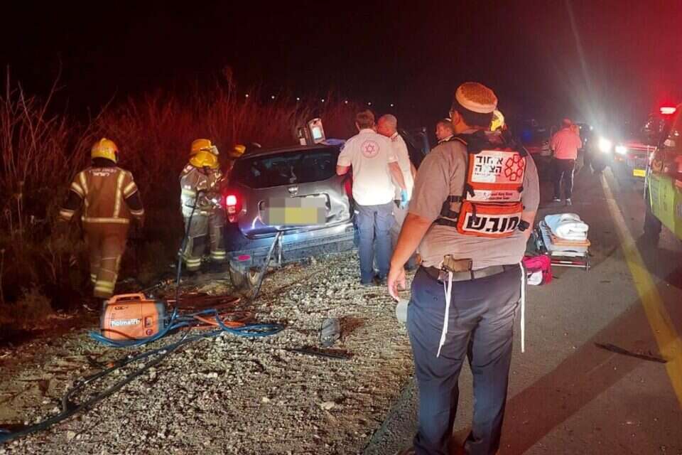 לילה קטלני בדרום. שני הרוגים בשתי תאונות בשעה אחת , איחוד הצלה