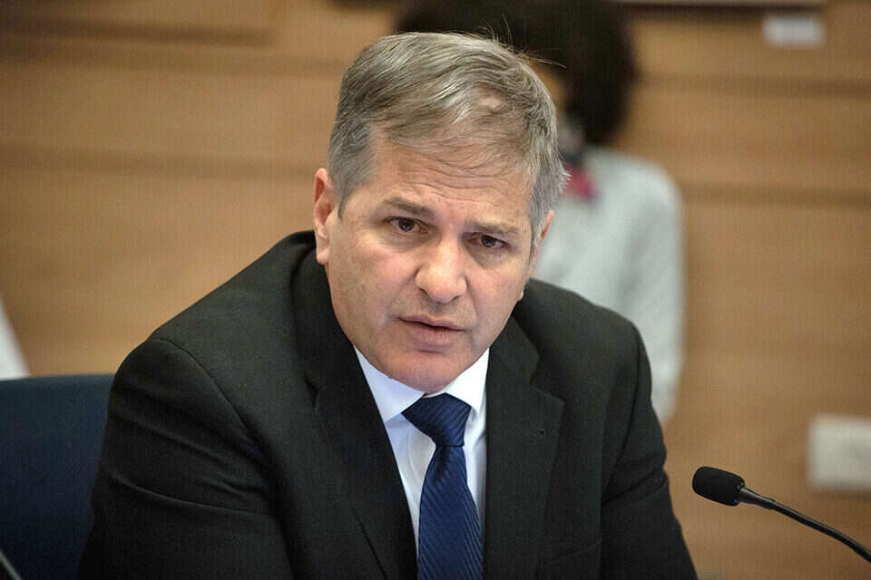 שר החינוך יואב קיש (ארכיון) , אורן בן חקון