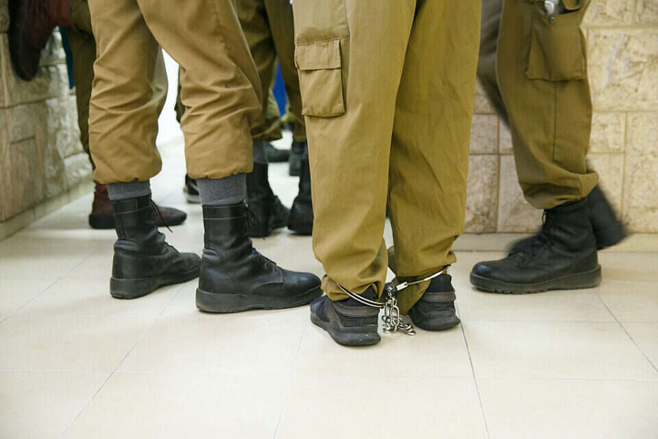 חייל עצור. אילוסטרציה , לירון מולדובן