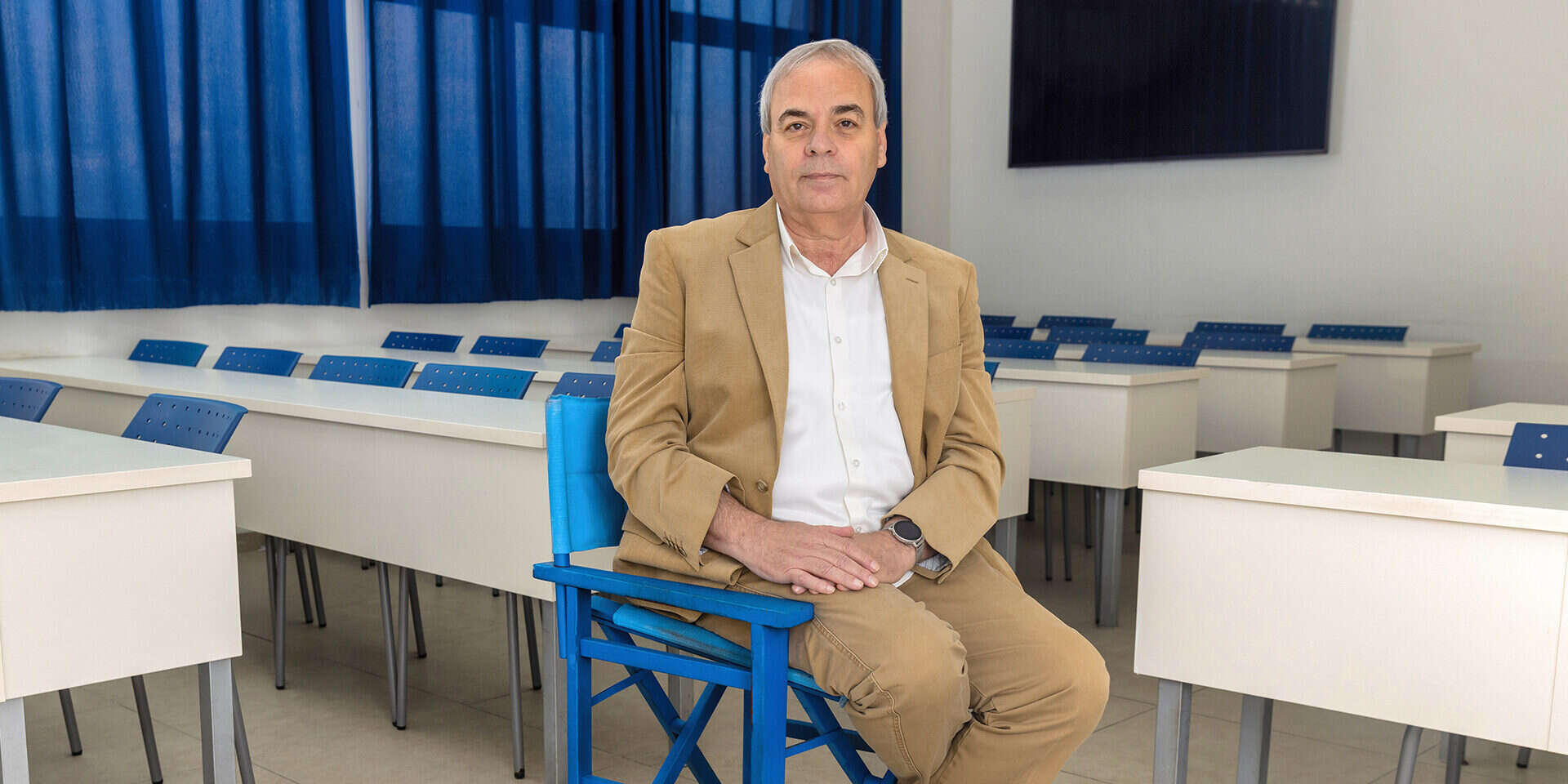 ד"ר יוסי בר. לקראת אקדמיה אחרת? 
 , יהושע יוסף
