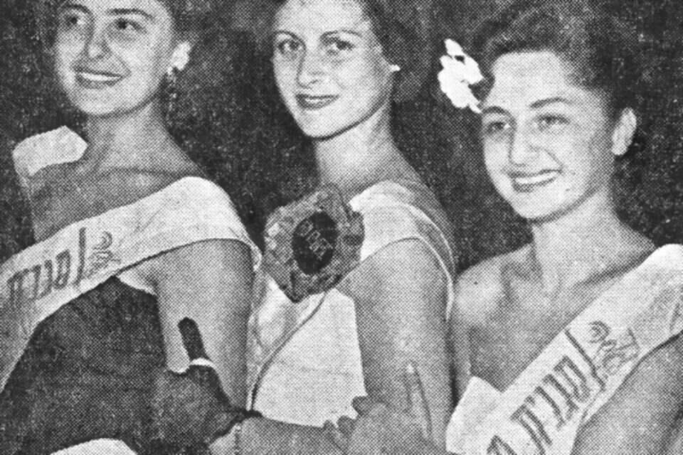 מלכת היופי לשנת 1953, חבצלת דרור (במרכז), עם שתי סגניותיה , שבועון "עולם הקולנוע"