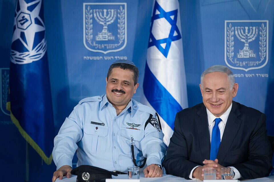 רה"מ בנימין נתניהו והמפכ"ל לשעבר רוני אלשיך , מרים אלסטר/פלאש 90 (ארכיון)