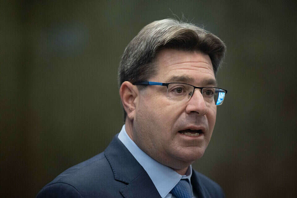 Controversial invitation: Haguel called Mamdani to step - Akunis: "By what authority?"