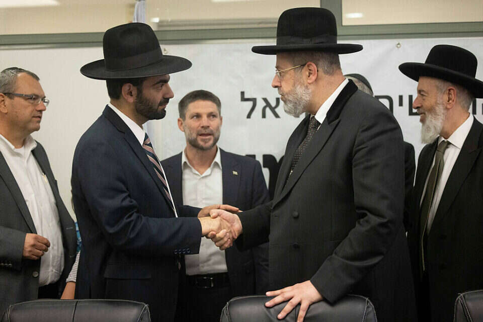 השרים סמוטריץ' ומלכיאלי עם הרבנים הראשיים, ארכיון , יונתן זינדל/פלאש90