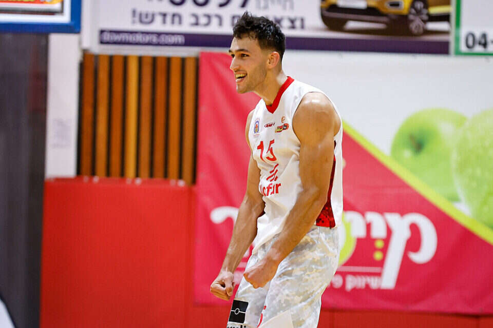 נמרוד לוי. יעזוב לאירופה? , מאור אלקסלסי