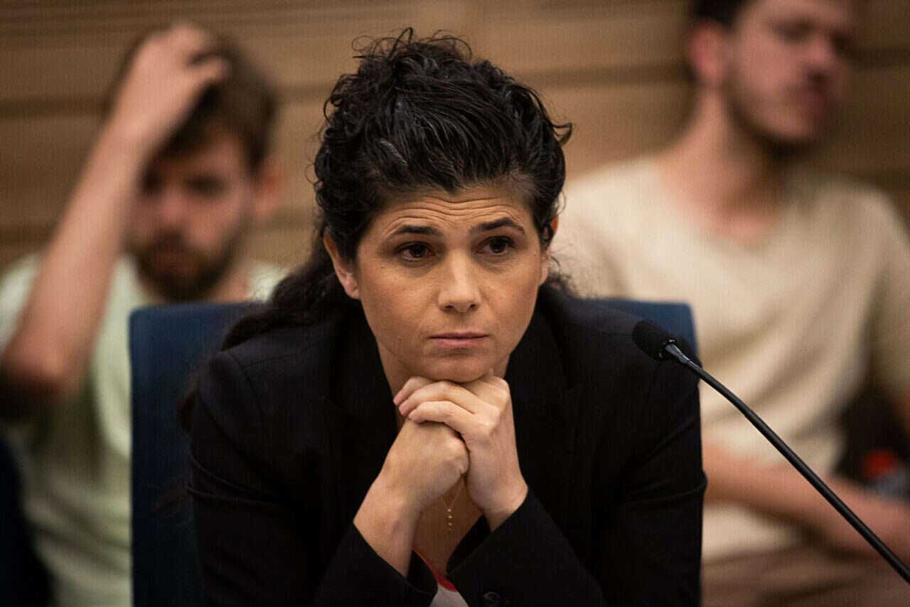 MK Shekhel: "Bismuth stabs tens of thousands of fighters in Gaza and Lebanon with a knife in the back"