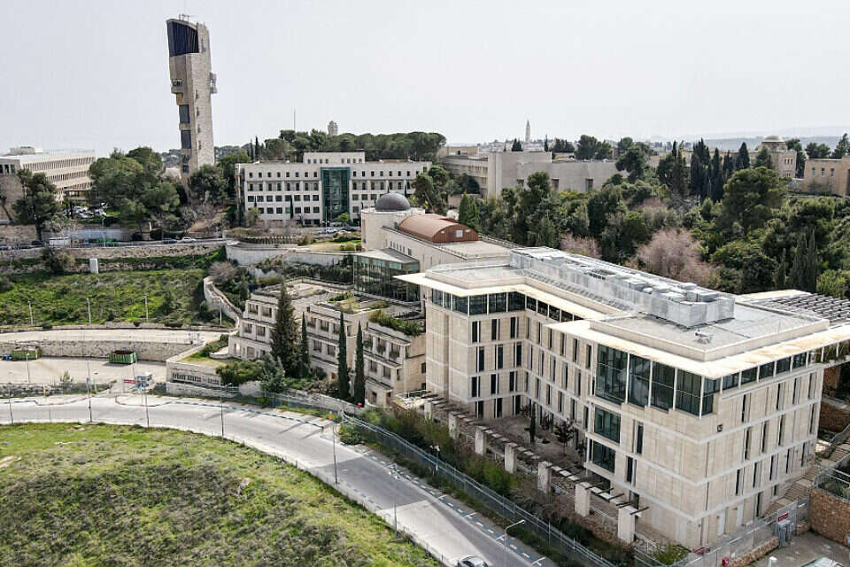 Shmitz will pay: a Hebrew professor will pay thousands of shekels for a student he called a "Jewish Hamas"