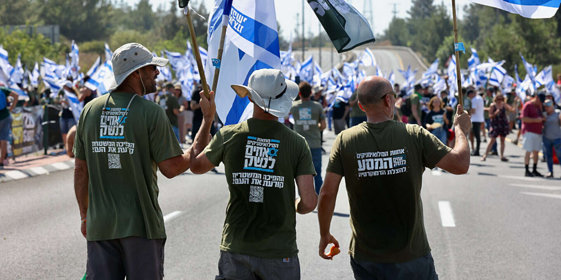 מחאת "אחים לנשק" ,  אורן כהן