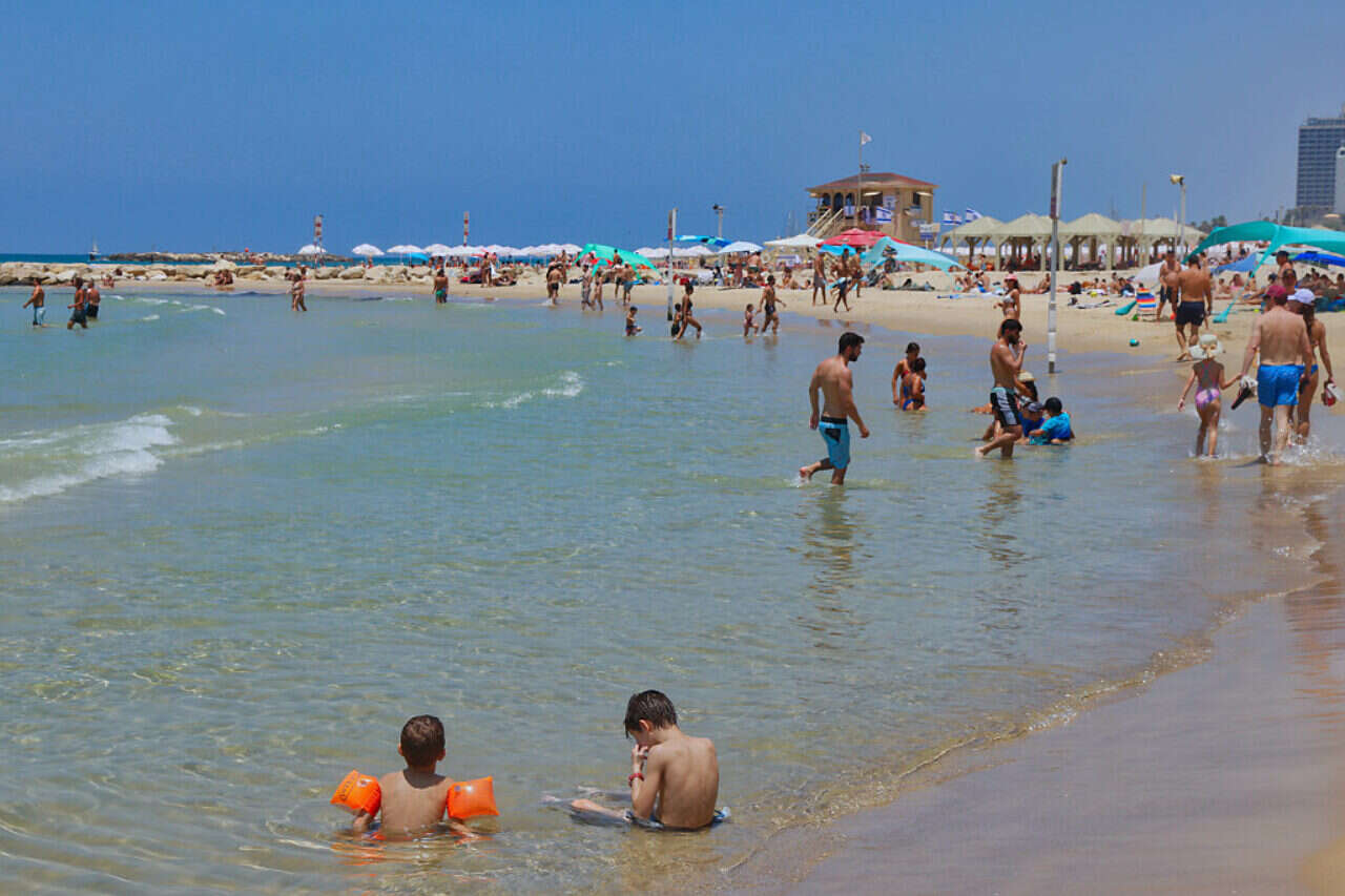 פסולת ישראלית, ביוב מעזה והתחממות מים: דו
