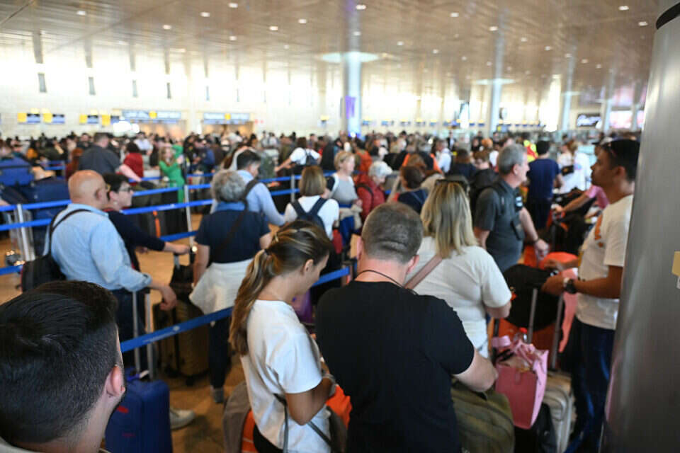 נתב"ג (ארכיון) , יוסי זליגר