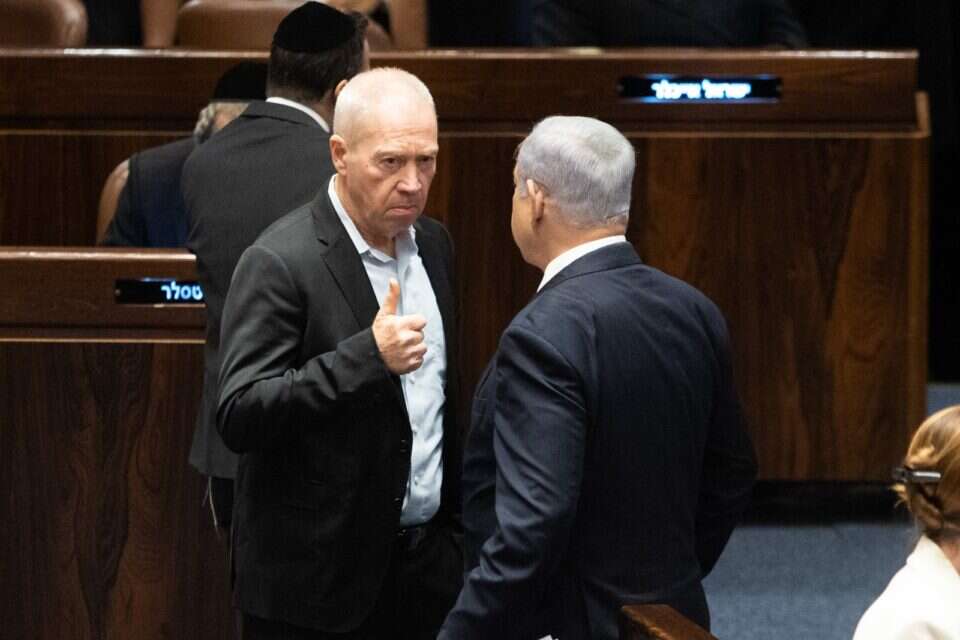 גלנט ונתניהו. צילום אורן בן חקון , 