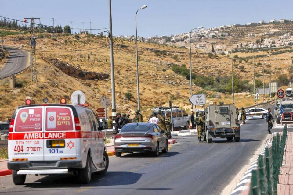 רק בגלל ריטלין. אמבולנס ביו"ש , חיים גולדברג פלאש 90