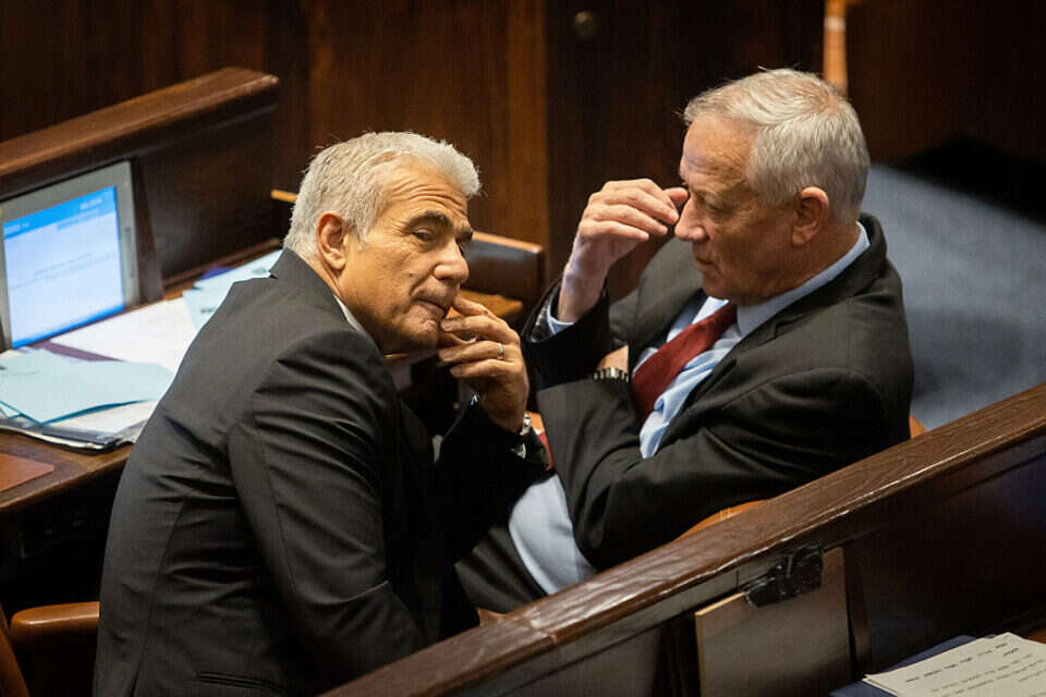 גנץ ולפיד (ארכיון) , אורן בן חקון