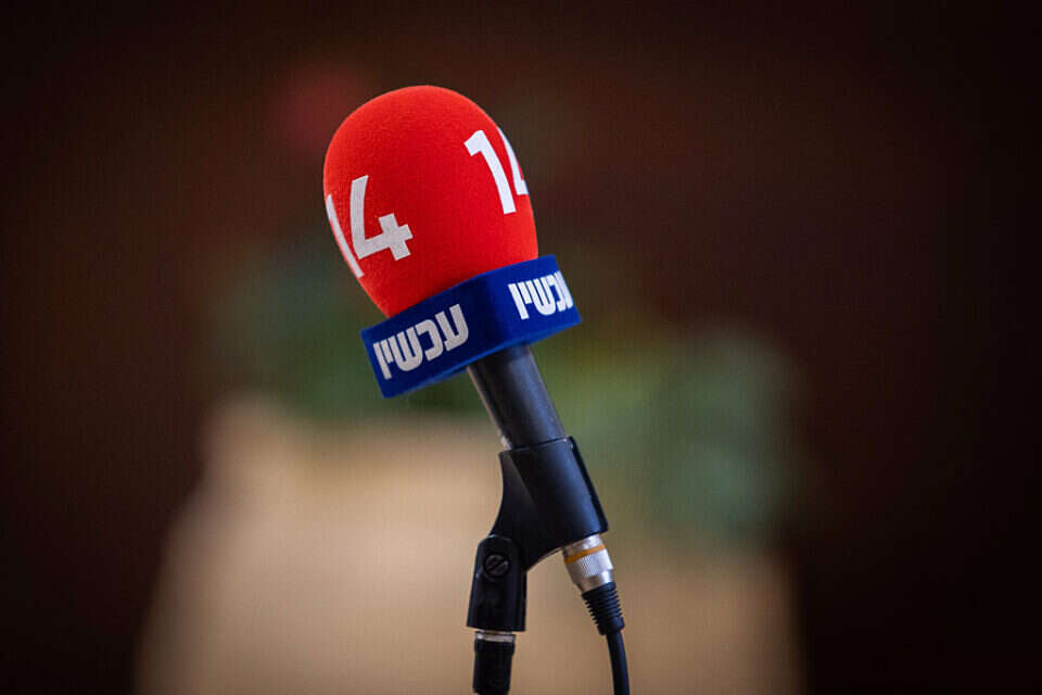 מיקרופון ערוץ 14