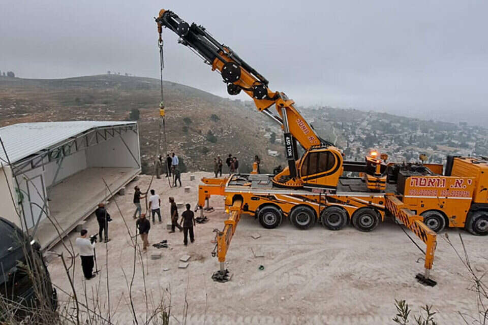 הקמת הישיבה בחומש (ארכיון)