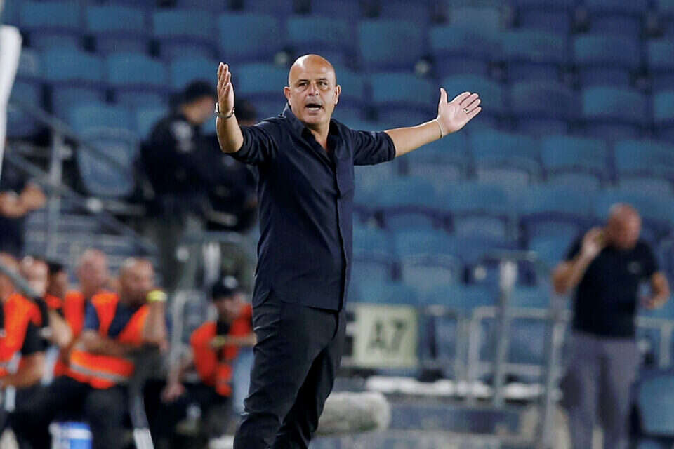 אבוקסיס. עצבני