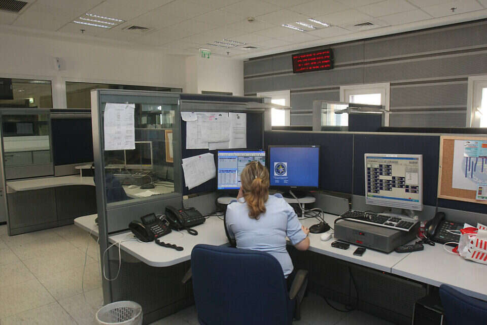מוקד 100 אילוסטרציה , 