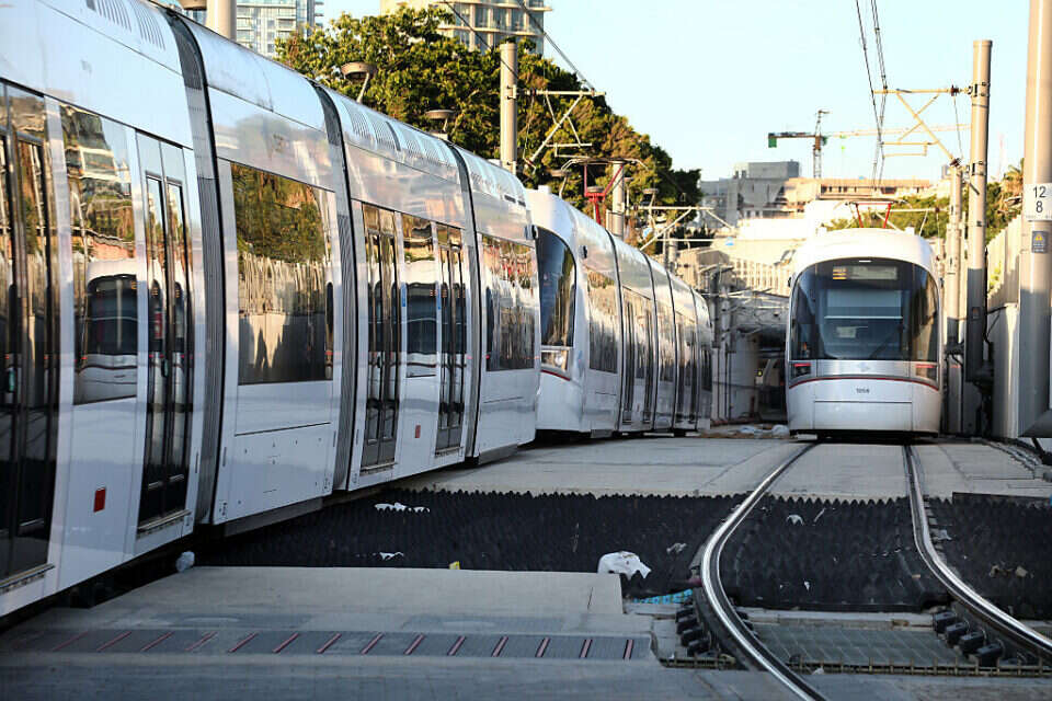 הרכבת הקלה בגוש דן בנסיעות מבחן (להמחשה) , גדעון מרקוביץ'