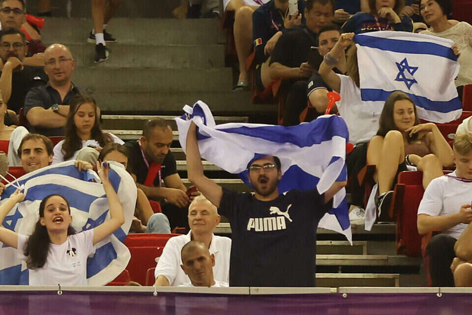 הקהל הישראלי בבודפשט. חובבי הג'ודו טסים גם לשם , אורן אהרוני
