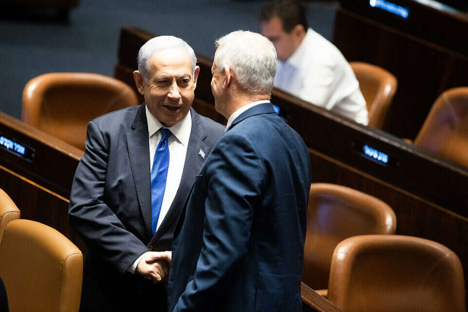 נתניהו וגנץ במליאת הכנסת (ארכיון)