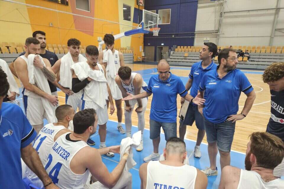 בית הלחמי עם שחקני הנבחרת , איגוד הכדורסל