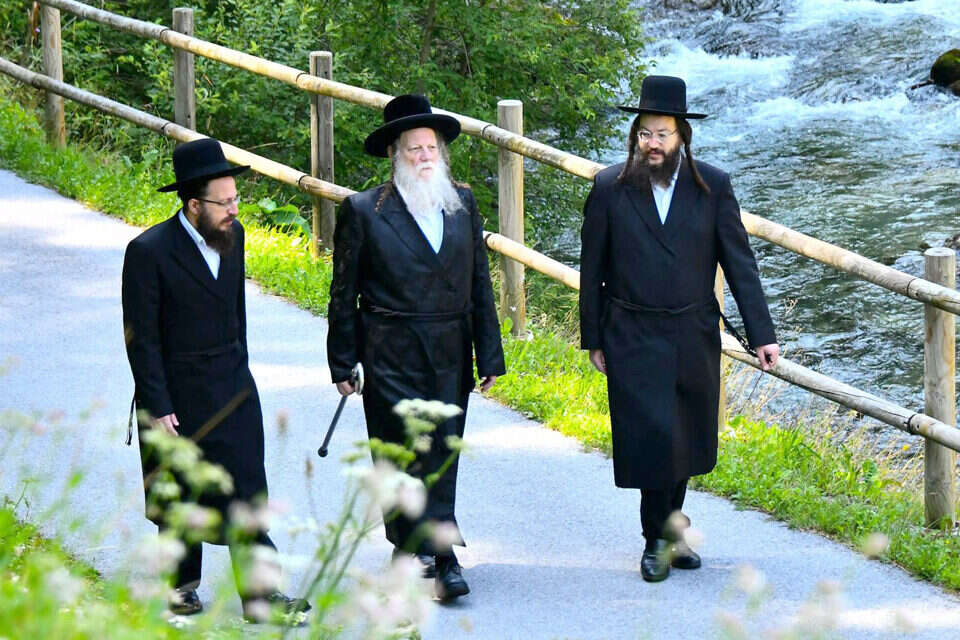 האדמו"ר ממודז'יץ באוסטריה