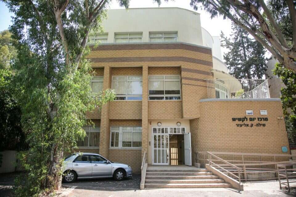 מרכזי יום לקשיש. גירעונות כבדים , עמותת שילה