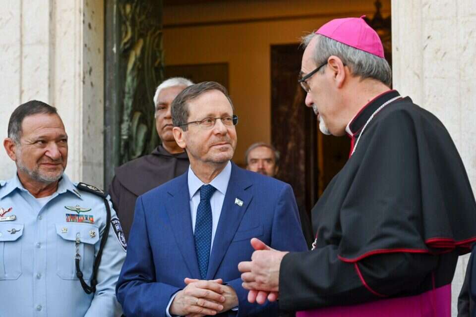 על רקע ההתקפות כנגד המנזר, נשיא המדינה ביקר הבוקר במנזר 'סטלה מאריס' שבחיפה