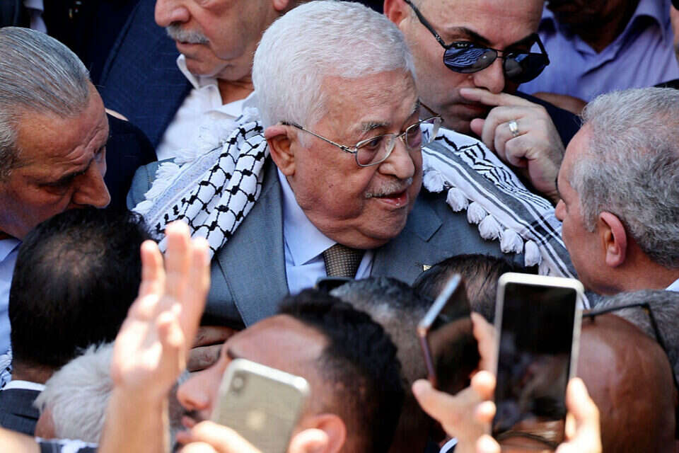 אבו מאזן , איי.אף.פי