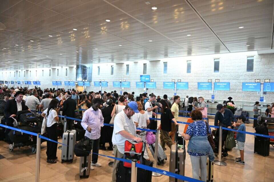 שיא של כמעט חודשיים: זה מה שקורה היום בנתב״ג | ישראל היום