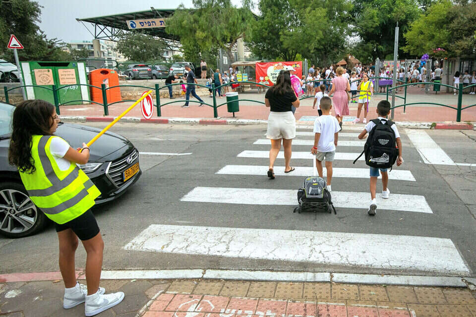 ב־65% מבתי הספר נמצאו ליקויי בטיחות (להמחשה) , אורן בן חקון
