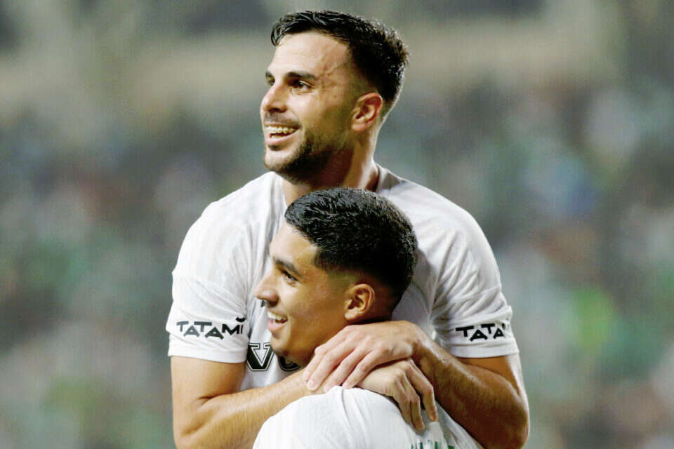 חלאילי ודוד. שניהם ב , אלן שיבר