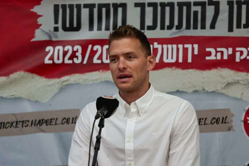 מקל. מצטרף לפרויקט בבירה , אורן בן חקון