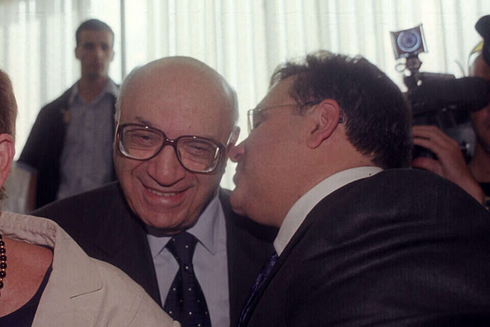 אל"מ במיל' יעקב נמרודי עם בנו עופר