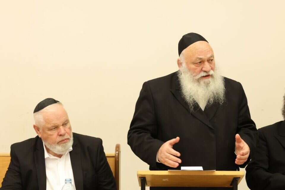 , אריאל זנדברג לע"מ ודוברות עיריית נוף הגליל