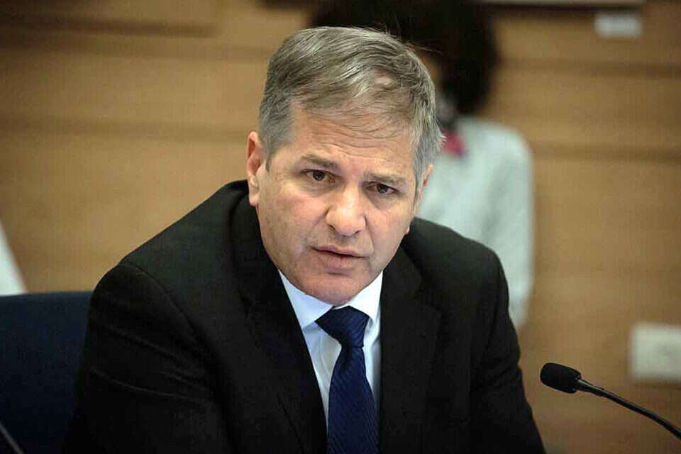 שר החינוך יואב קיש. אחד הפרויקטים החשובים צומצם , אורן בן חקון