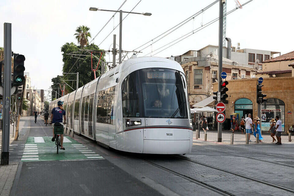 הרכבת הקלה בשדרות ירושלים ביפו. (ארכיון) , גדעון מרקוביץ