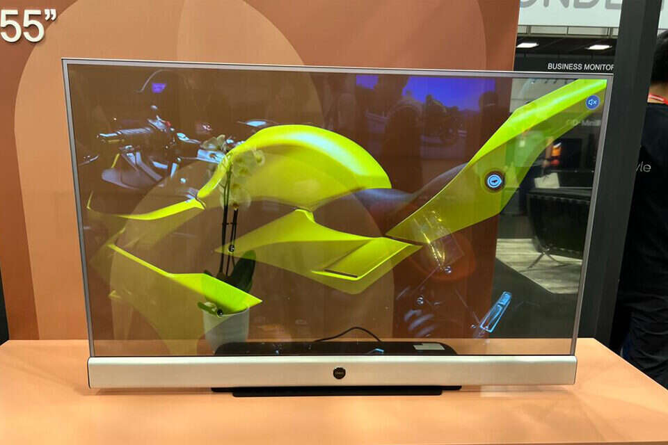 טלוויזית OLED שקופה של חברת CHiQ. הישג מרשים , דניאלה גינזבורג