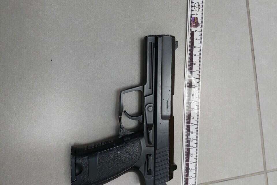 האקדח שנתפס , דוברות המשטרה
