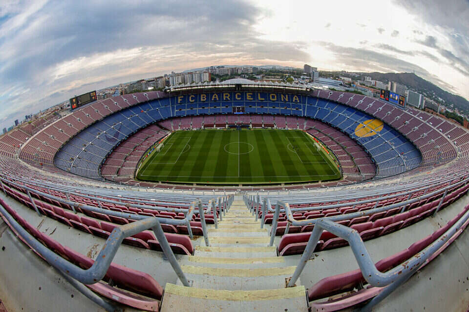 זול זה לא כמה תעלה לכם פיסת דשא מאצטדיון קאמפ נואו של ברצלונה? ישראל היום