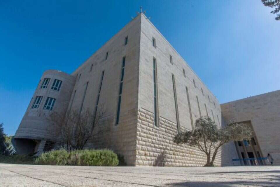 בית המשפט העליון (ארכיון) , אורן בן חקון