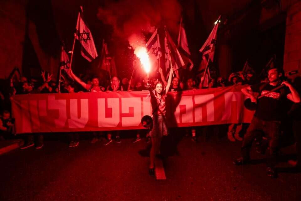 מפגינים צועדים לבית רה"מ לאחר ההפגנה בירושלים , אורן בן חקון