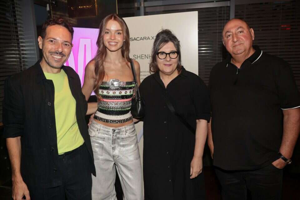 מימין משה גולברי פרופסור טרי שרויאר אנה זק ואילן בזה , רפי דלויה