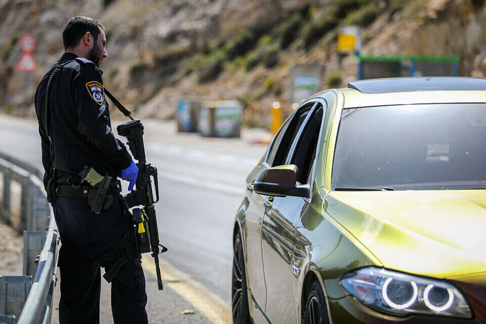 כוחות הביטחון הכריזו על סגר ביו"ש (ארכיון) , אורן בן חקון