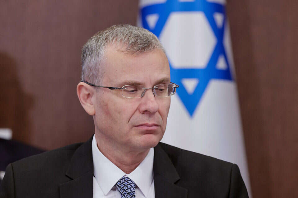 שר המשפטים יריב לוין