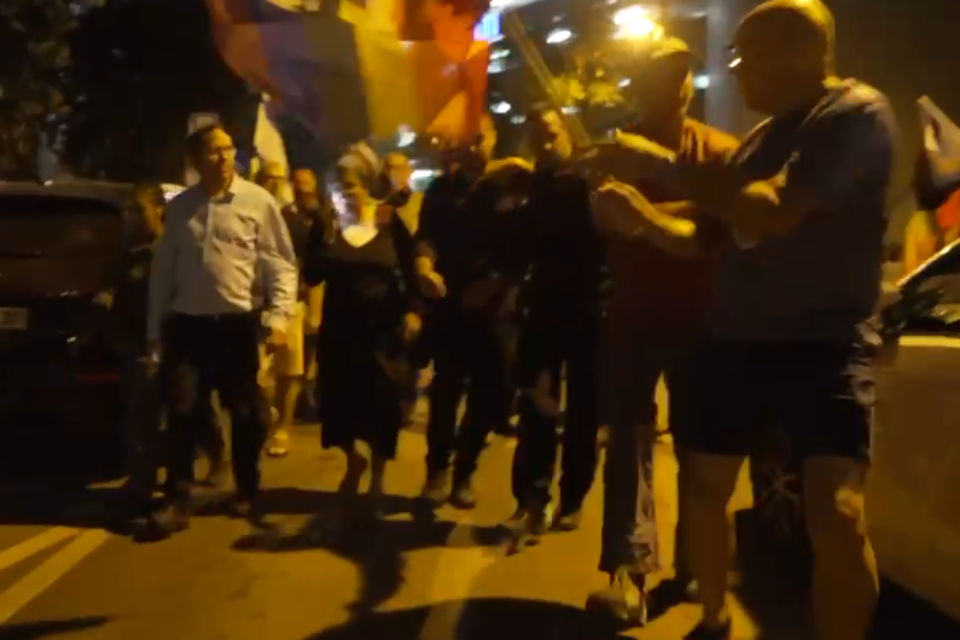 הפגנה בתל אביב נגד ארגון "ראש יהודי", כמה שבועות לפני 7 באוקטובר , ראש יהודי