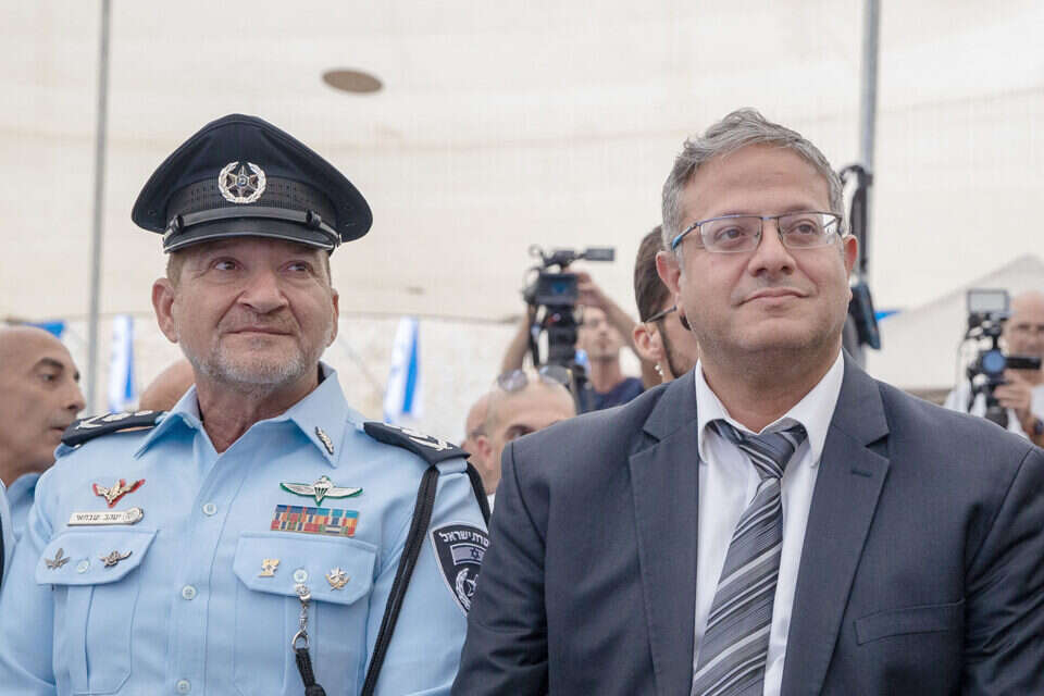 השר בן גביר והמפכ"ל שבתאי (ארכיון) , אורן בן חקון