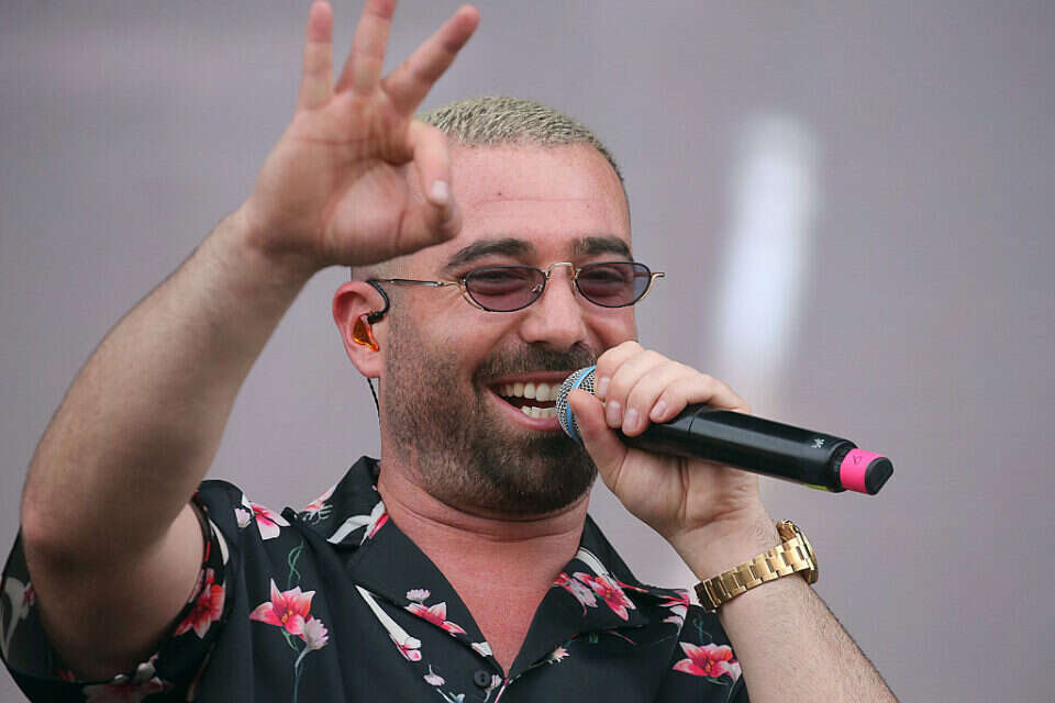 עומר אדם
