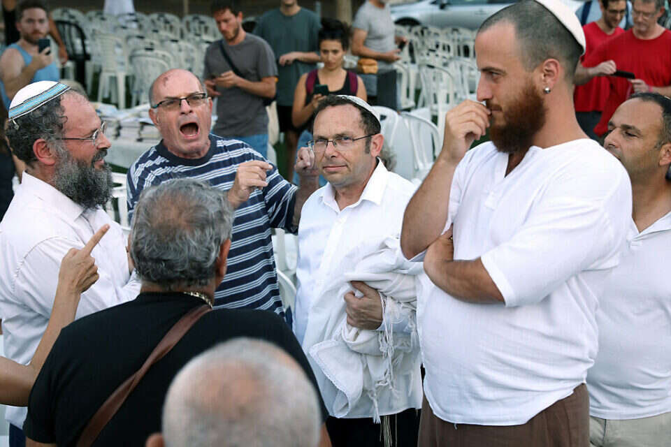 כיפור בכיכר דיזנגוף , גדעון מרקוביץ'